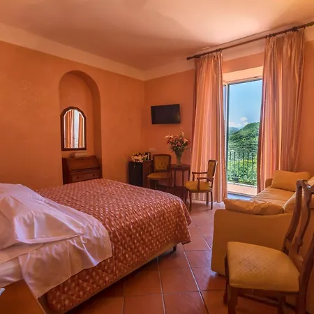 Villa Romita-3
